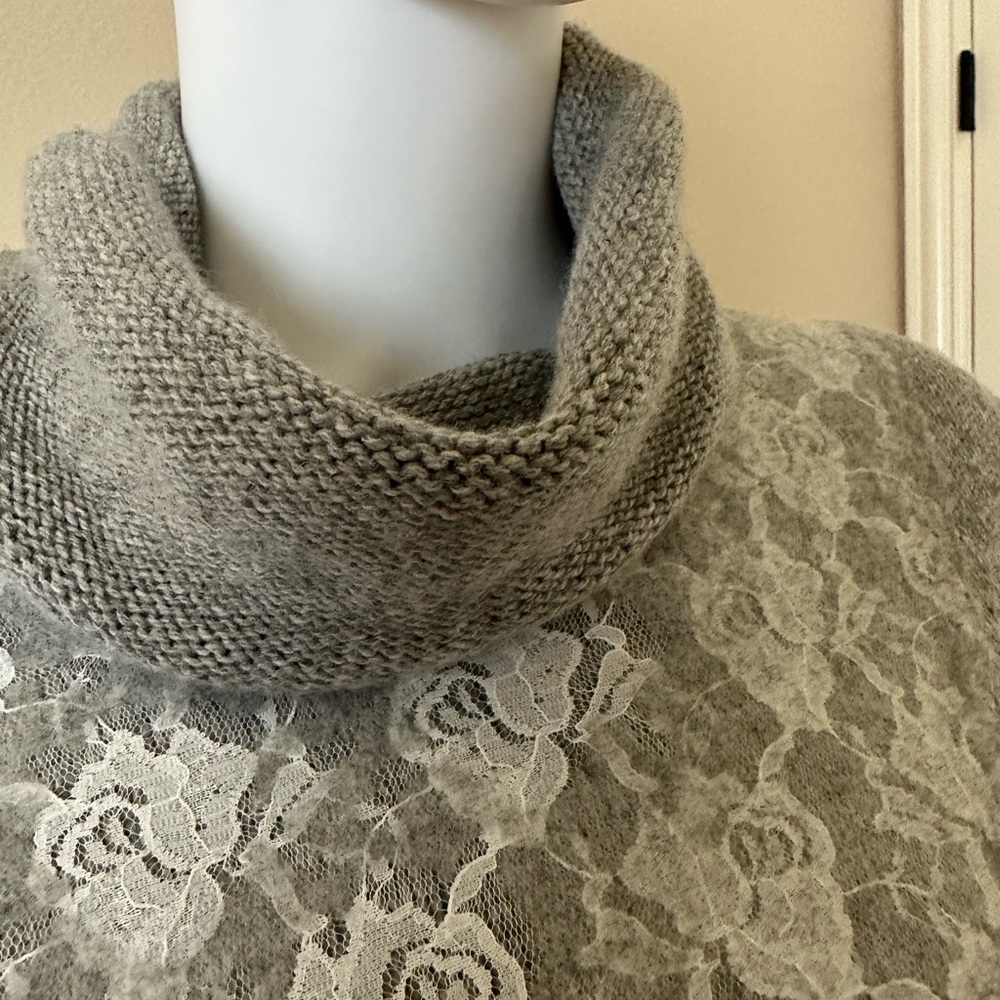 Soft Surroundings Turtleneck Size M - image 5